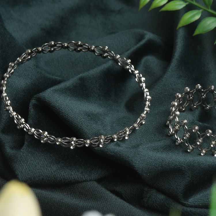 Retractable Ring Bracelet