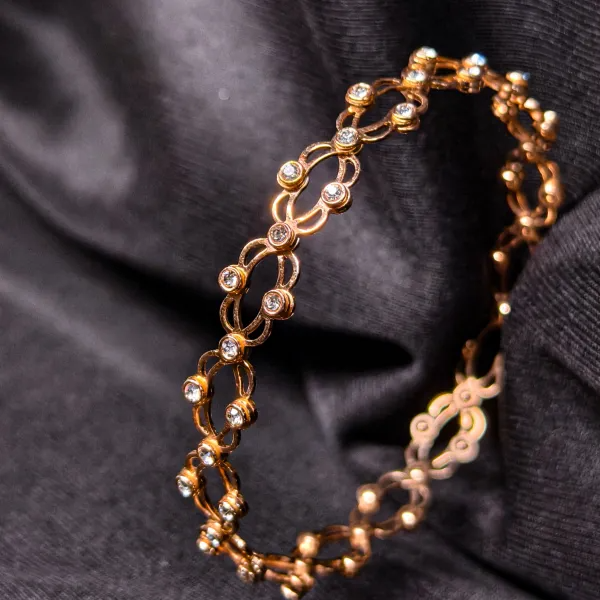 Retractable Ring Bracelet