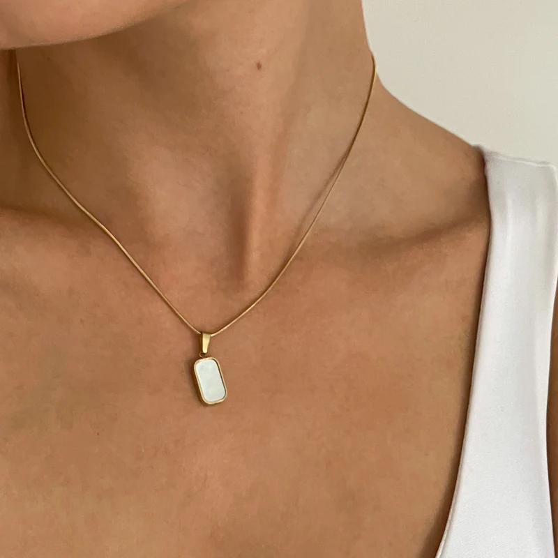 Double Sided Pendant Necklace
